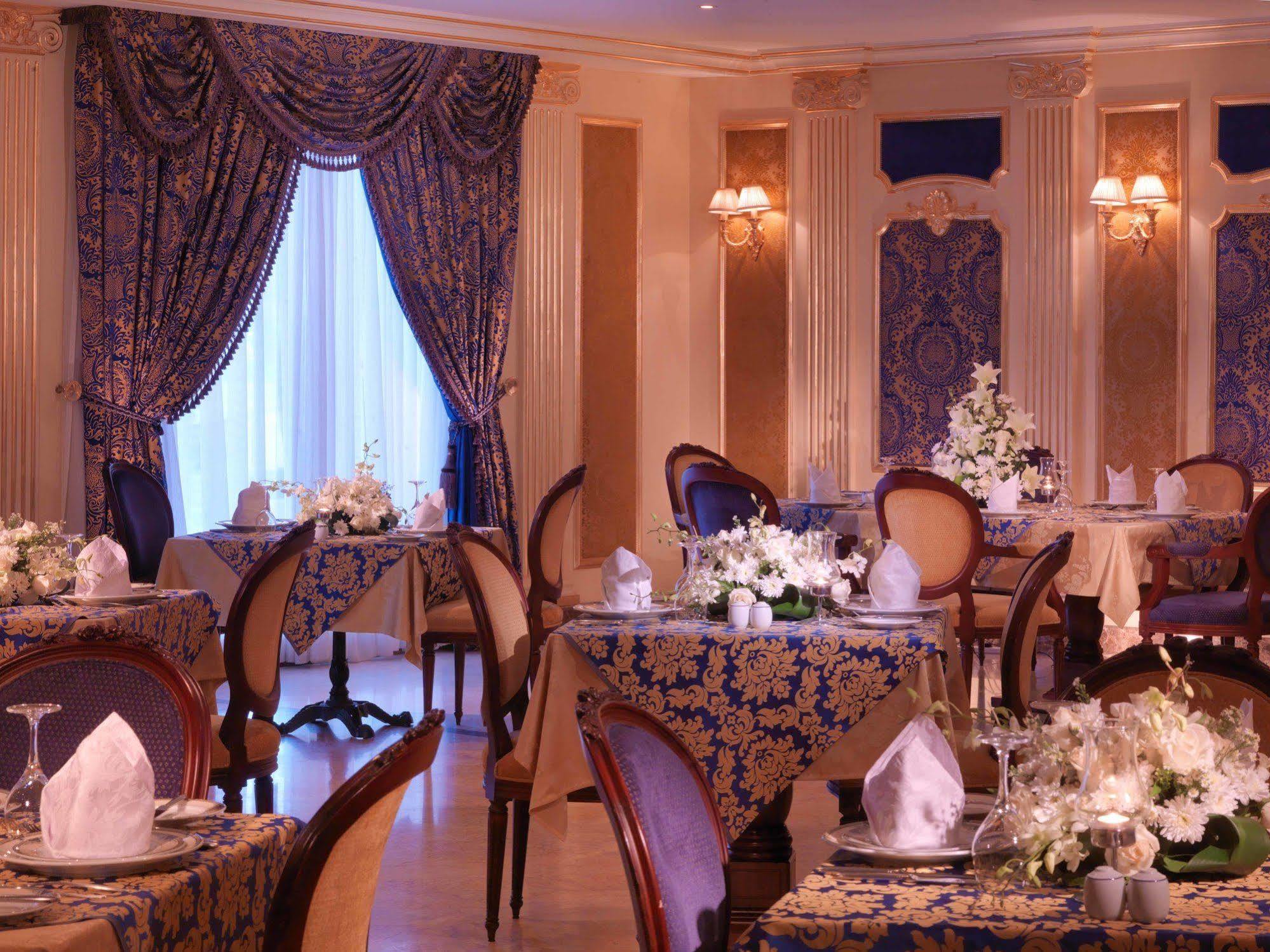 Amjad Royal Suites Hotel Djeddah Restaurant photo
