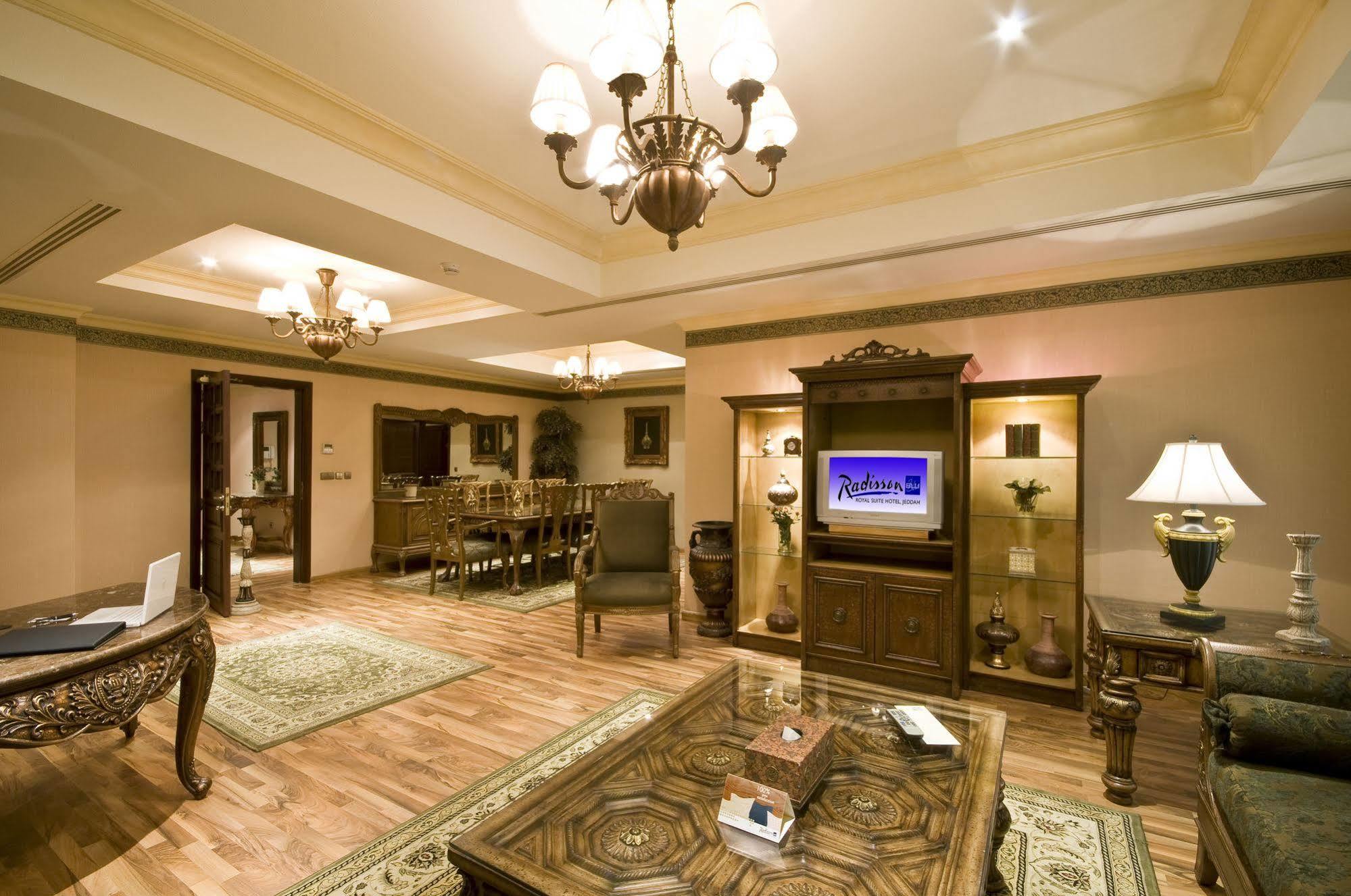 Amjad Royal Suites Hotel Djeddah Extérieur photo